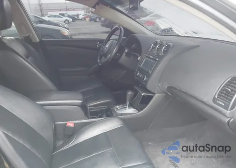 2011 Nissan Altima 3.5 Sr z USA, uszkodzony, nr VIN 1N4BL2AP5BN494908